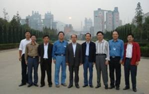 2007年10月24日，國(guó)家發(fā)改委經(jīng)濟(jì)運(yùn)行局副局長(zhǎng)賈銀松考察江西亞?wèn)|